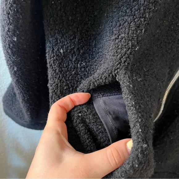 Lululemon So Sherpa Hooded Fleece Jacket - Picture 4 of 7